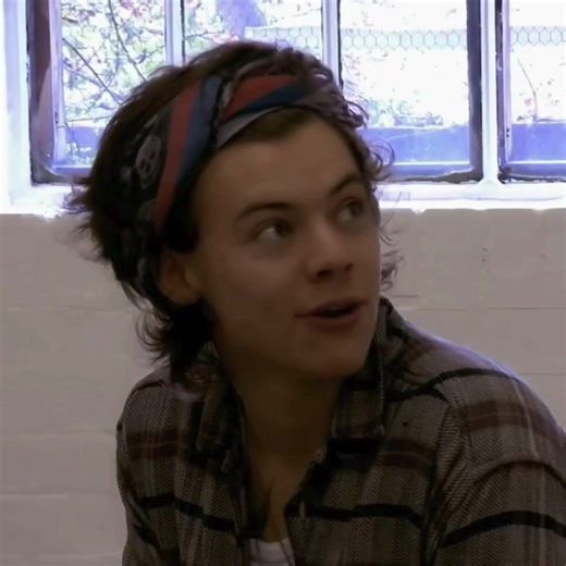 my husband is finally coming back from war y’all 😭😭❤️❤️#harrystyles #harrystylesvids #onedirection #loveontour #harrystylesedit