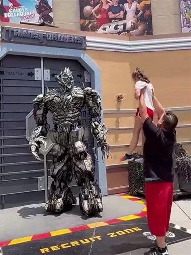 #megatron #universalstudios #transformers #keepsupporting #fyp | Megatron Transformers