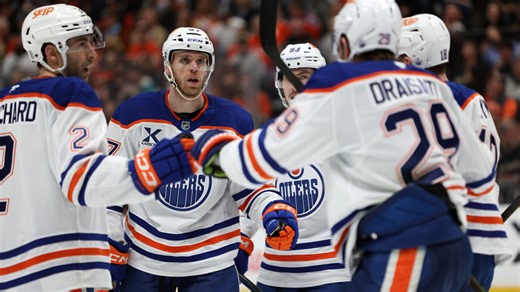 Connor McDavid ties Wayne Gretzky with his fifth Ted Lindsay Award honor