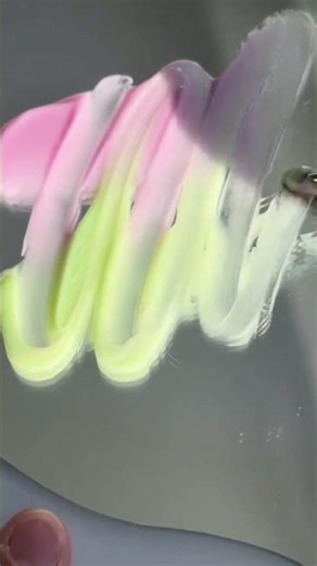 NEW LIP GLOWY BALM SHADE?!!💜💚👀 Laneige Taro and Matcha Bubble Tea Lip Glowy Balm