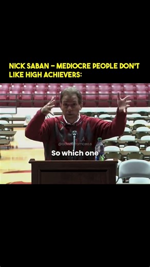 Mediocre People Don't Like High Achievers