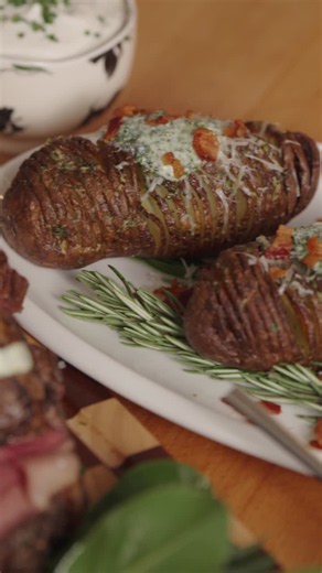 Holiday Recipe: Garlic Herb Oven-Roasted Prime Rib | Lower Family Foods