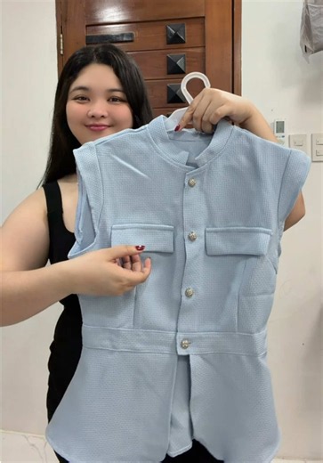 Blue Casual Outfit Ideas: Classy Blue Top Styling Tips