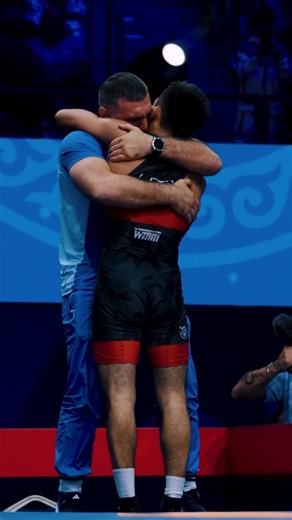 Aytjan KHALMAKHANOV 🇺🇿 is back into the worlds final 🔥🔥🔥