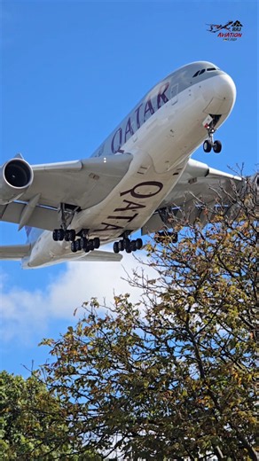 A CLOSEUP Like Never Before..!😳 Qatar Airbus A380 🇶🇦✈️👑 #qatarairways #airbusa380 #shorts