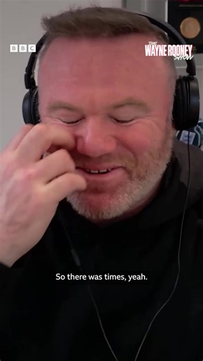 'Get round the referee.' Sometimes following the manager's instructions could be costly! | Match of the Day