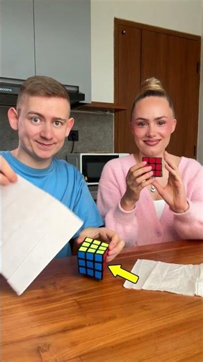 BASIC RUBIKS CUBE MAGIC
