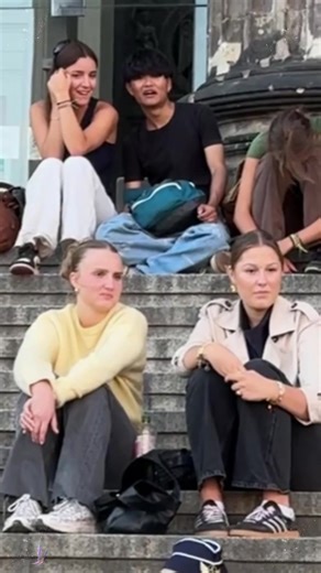 Can you read people’s eyes? #crew #Aria_in_sky #reactions #stewardess #losangeles