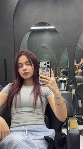 It’s good to be back here at @Trishafied Hair Extensions ❤️ | Burgundy Hair Color