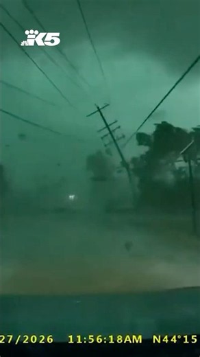 Violent storms tear through the Midwest