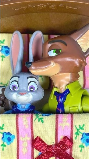 Nick sleeps with Judy in bed #zootopia2 #zootopia #disney #nick #judy