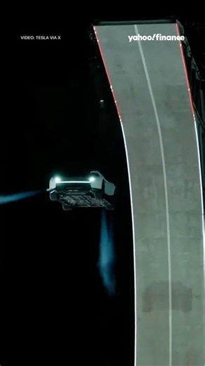 Flying cars Elon Musk and Tesla showcase the new Roadster. #tesla #roadster #elonmusk #flyingcar