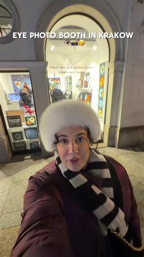 Let’s go to a eye Photo Booth in krakow 👁️✨📸 #alicelambertb #irisphoto #krakow #photobooth