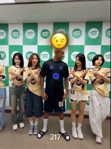 Yamal & Neymar Flirting Skills...🤯😂