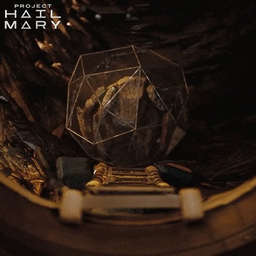 @fandompulse I think ‘giant insectoid alien coming to eat humans or vaporise us into puffs of ash’ has been done to death and it’s refreshing to have two scientists/engineers from different worlds excited to meet each other.