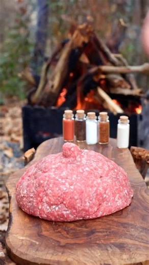 How to Make This Amazing Cheese Stuffed Meat Bomb