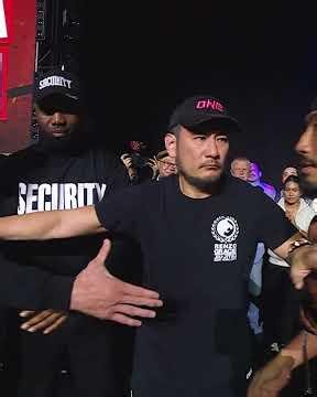 The intensity was through the ROOF between Hiroyuki Tetsuka and Shinya Aoki at ONE 173! 😳