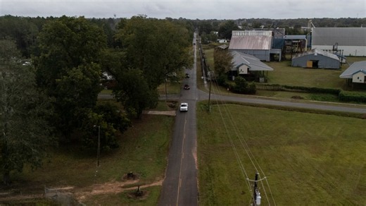 2 shot dead and dozens injured at neighborhood block party shooting in southern Georgia