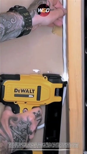 Cordless cable stapler tool: Battery-powered electrical stapler for secure wire installation