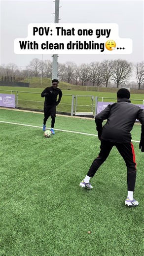 The Jammy Dribbler: Mastering Clean Football Skills