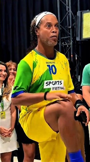 Ronaldinho 46 Years Old Skills 🔥😱