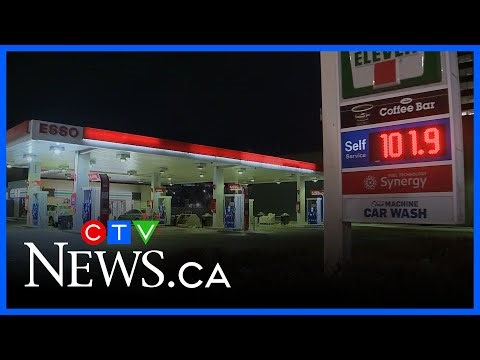 Motorists line up to catch low gas prices