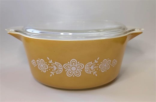 Vintage - Pyrex - Dish - "butterfly Gold" Pattern - With Lid - 2.5L - USA - Ovenware - Etsy