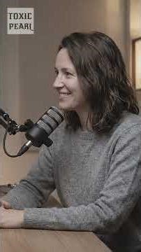 INTERVIEW: SCARLETT – LEAD SINGER OF TOXIC PEARL