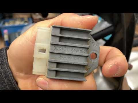 16 Testing of defective rectifiers and regulators.