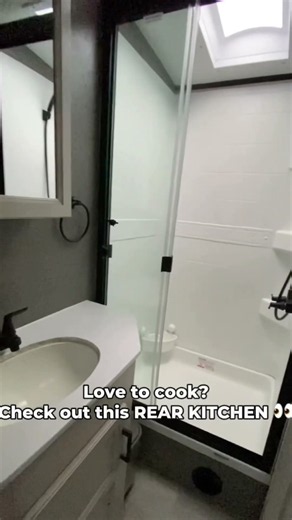 Check Out This Rear Kitchen 👀 | 2022 Jayco White Hawk 27RK