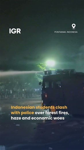 Indonesian Students Clash With Police Over Forest Fires and Economic Issues | IGR