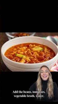 Vegan Instant Pot Minestrone Recipe - How to Make Easily Vegan Instant Pot Minestrone #veganrecipes