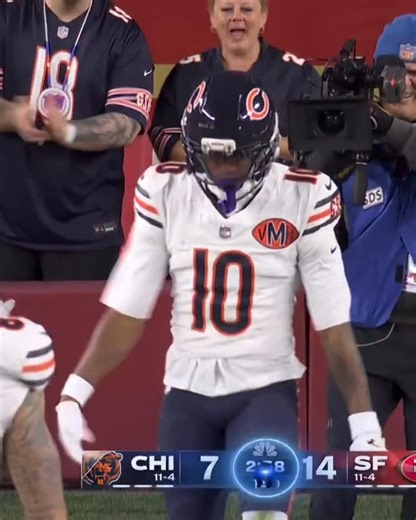 Chicago Bears Content on Instagram: "LUTHERRRRR 💣"