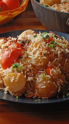 Aromatic Aloo Pulao Recipe 😋🥰 #shorts #trending #viralvideo