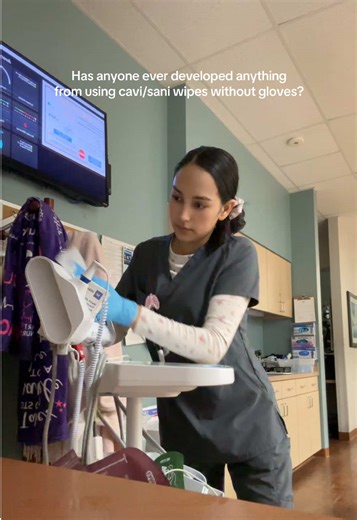 Ik some who don’t care & others who don’t play. I feel like you would eventually get contact dermatitis no? 🧍🏽‍♀️🤙🏽 #medical #cancer #medicalstudent #healthcare #fyp