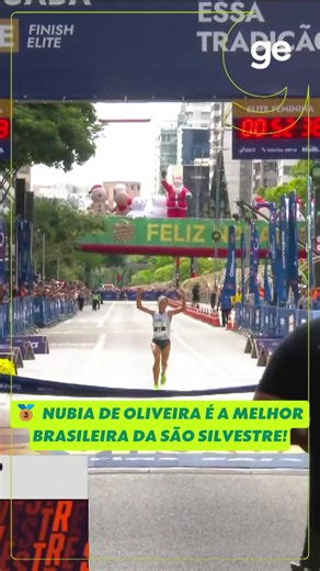 Nubia de Oliveira é a melhor brasileira da São Silvestre pelo segundo ano consecutivo, subindo ao pódio na terceira colocação! 🇧🇷🇧🇷🇧🇷 #SãoSilvestre100 #atletismo