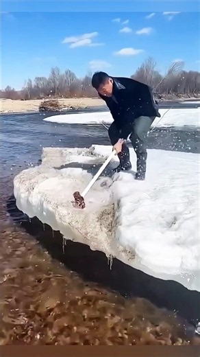 How Do People Catch Fish Under Siberia’s Frozen Rivers?