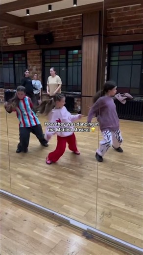 How They Was Dancing In The Matilda Musical