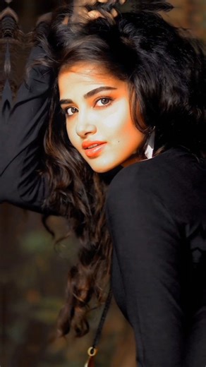 Here’s a summary of the Instagram trending topics & trends for 2026 — what’s catching attention, what creators should focus on, and what types of content are likely to go high stage (very popular) next year: 📈 Top Instagram Trends for 2026 🎥 1. Reels & Video Content Still Dominate Short-form video remains Instagram’s most engaged format, and could become default content when opening the app. Reels get significantly more views than static posts. Creators who master early hooks and storytelling 