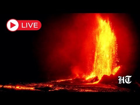 LIVE: Mount Kilauea Erupts In Hawaii, USA | Kilauea Volcano Livestream In Hawaii