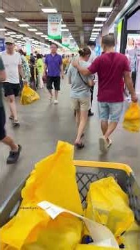 Em&samfuntv 👀 Insane Prices at E-mart Vietnam 2026
