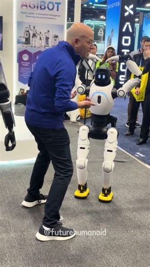CES 2026: AGIBOT Robot’s Smooth On-Site Interaction