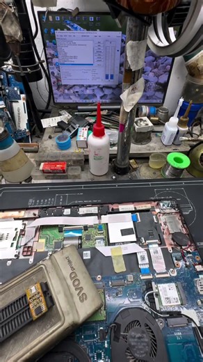 TPM 2.0 and Secure Boot Error Fix #TPM2 #SecureBoot #Windows11 #BIOS #UEFI #PCRepair #TechTips