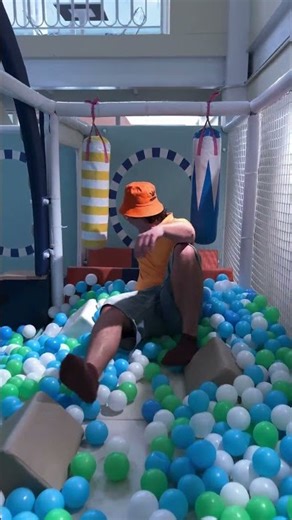 🔵 Let’s PLAY and LEARN About CIRCLES! 😄⭕ #shorts #kidslearning