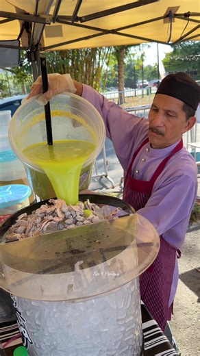 Guava Juice with Plum Syrup - A Malaysian Delight