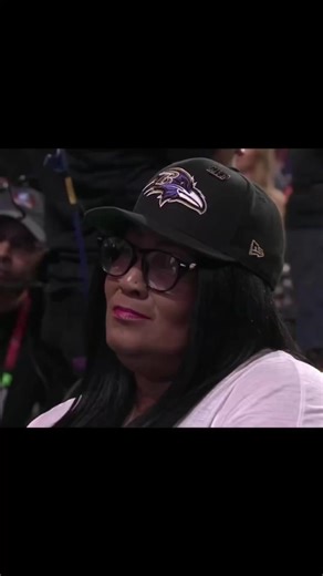 “Who was your hero growing up? My mama” #raylewis #mama | ray lewis