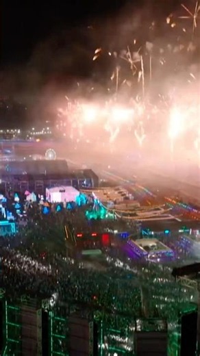Now THAT is a closing set! 🔥 @tiesto dropping his "Sunrise" remix at @edm = pure euphoria