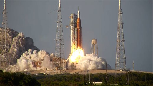 LIVE COVERAGE: Lunar mission launches, with splashdown off San Diego in 10 Days