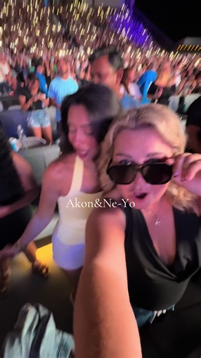 Best night ever @kaileyhyland | Akon