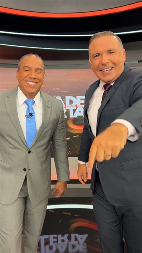 Ei, você! Sintonize na tela da RECORD para acompanhar as notícias do dia no #CidadeAlerta 🚨 Mas antes, para quem você manda um abraço hoje? Marque nos comentários e fique de olho no programa desta quarta (7)! | Cidade Alerta